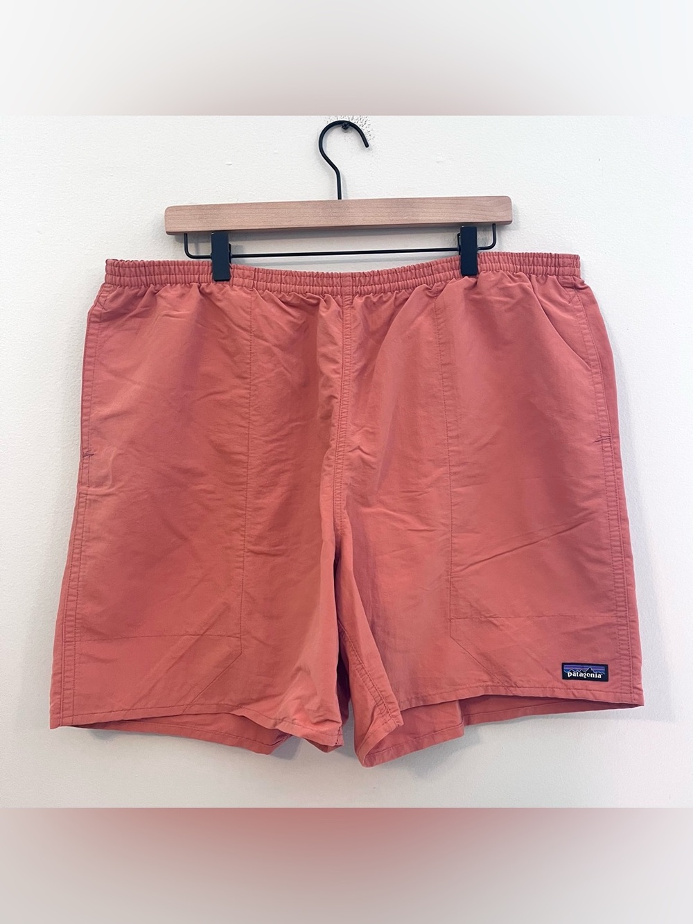 Patagonia Men’s Coral Baggies Shorts XXL Lined Swim Trunks Drawstring